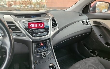 Hyundai Elantra V, 2015 год, 1 577 000 рублей, 29 фотография