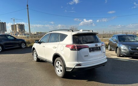 Toyota RAV4, 2016 год, 1 750 000 рублей, 4 фотография