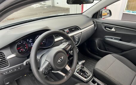 KIA Rio IV, 2019 год, 1 357 900 рублей, 10 фотография