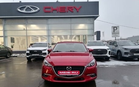 Mazda 3, 2018 год, 1 577 000 рублей, 2 фотография