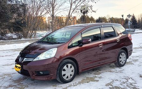 Honda Fit Shuttle I рестайлинг, 2013 год, 1 100 000 рублей, 1 фотография