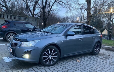 Chevrolet Cruze II, 2013 год, 995 500 рублей, 2 фотография