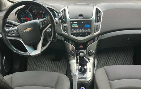 Chevrolet Cruze II, 2013 год, 995 500 рублей, 24 фотография