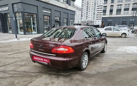 Skoda Superb III рестайлинг, 2012 год, 1 500 000 рублей, 11 фотография