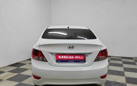 Hyundai Solaris II рестайлинг, 2011 год, 825 000 рублей, 6 фотография