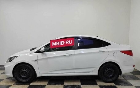 Hyundai Solaris II рестайлинг, 2011 год, 825 000 рублей, 8 фотография