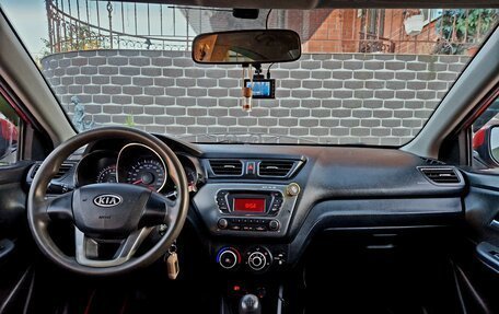 KIA Rio III рестайлинг, 2012 год, 700 000 рублей, 11 фотография