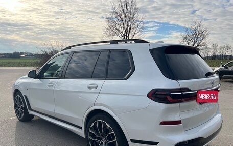 BMW X7, 2022 год, 13 623 000 рублей, 2 фотография