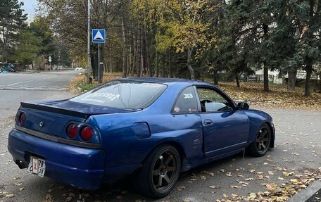 Nissan Skyline, 1993 год, 560 000 рублей, 3 фотография