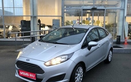 Ford Fiesta, 2015 год, 993 000 рублей, 1 фотография