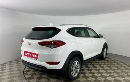 Hyundai Tucson III, 2017 год, 2 000 000 рублей, 5 фотография