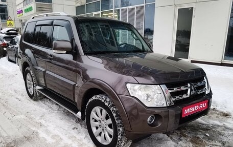 Mitsubishi Pajero IV, 2012 год, 2 550 000 рублей, 1 фотография