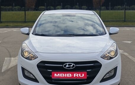 Hyundai i30 II рестайлинг, 2015 год, 1 190 000 рублей, 1 фотография