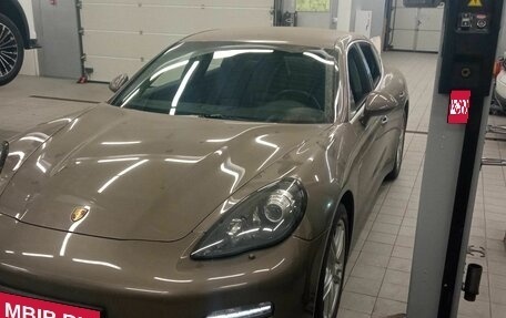 Porsche Panamera II рестайлинг, 2011 год, 3 432 000 рублей, 1 фотография