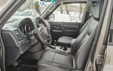 Mitsubishi Pajero IV, 2012 год, 2 550 000 рублей, 8 фотография