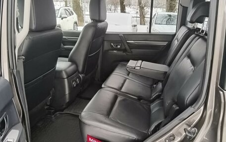 Mitsubishi Pajero IV, 2012 год, 2 550 000 рублей, 9 фотография