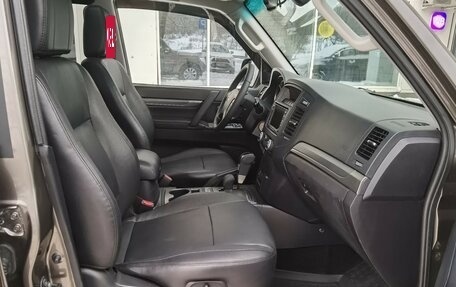 Mitsubishi Pajero IV, 2012 год, 2 550 000 рублей, 10 фотография