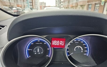 Hyundai ix35 I рестайлинг, 2011 год, 1 300 000 рублей, 4 фотография