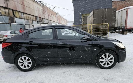 Hyundai Solaris II рестайлинг, 2013 год, 940 000 рублей, 13 фотография