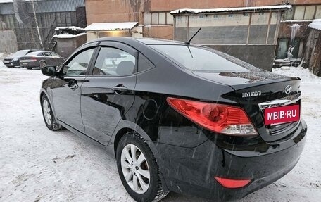 Hyundai Solaris II рестайлинг, 2013 год, 940 000 рублей, 14 фотография