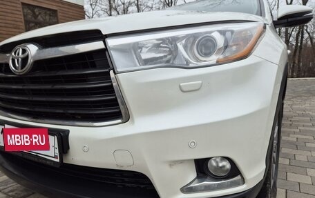 Toyota Highlander III, 2013 год, 2 700 000 рублей, 9 фотография