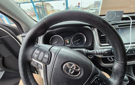 Toyota Highlander III, 2013 год, 2 700 000 рублей, 23 фотография