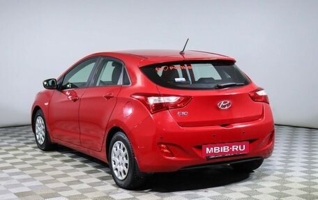 Hyundai i30 II рестайлинг, 2013 год, 7 фотография