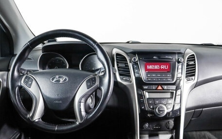 Hyundai i30 II рестайлинг, 2013 год, 12 фотография