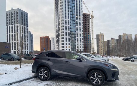 Lexus NX I, 2019 год, 3 730 000 рублей, 6 фотография