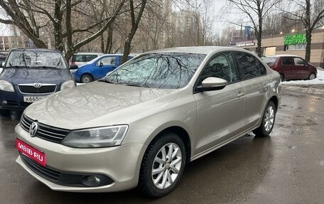 Volkswagen Jetta VI, 2012 год, 950 000 рублей, 1 фотография