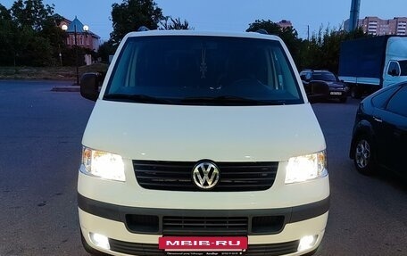 Volkswagen Transporter T5 рестайлинг, 2006 год, 1 400 000 рублей, 6 фотография