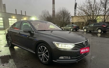 Volkswagen Passat B8 рестайлинг, 2019 год, 2 850 000 рублей, 2 фотография