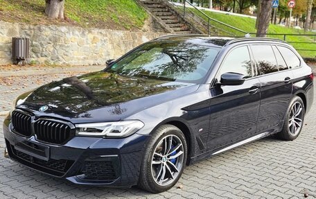 BMW 5 серия, 2021 год, 9 100 000 рублей, 4 фотография