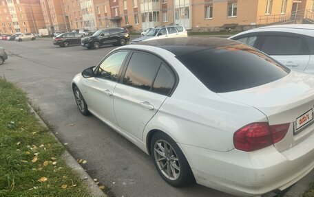 BMW 3 серия, 2011 год, 900 000 рублей, 2 фотография