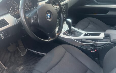 BMW 3 серия, 2011 год, 900 000 рублей, 4 фотография