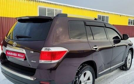 Toyota Highlander III, 2012 год, 2 700 000 рублей, 12 фотография