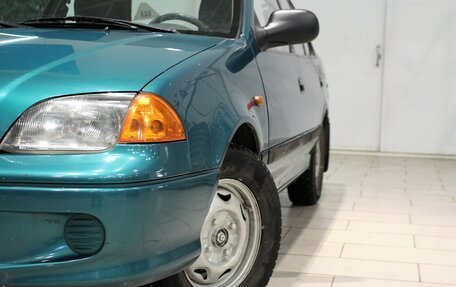 Suzuki Swift II, 2001 год, 319 000 рублей, 2 фотография