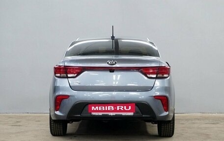 KIA Rio IV, 2018 год, 1 615 000 рублей, 7 фотография