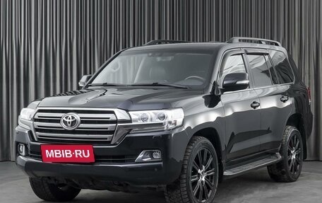 Toyota Land Cruiser 200, 2018 год, 6 889 000 рублей, 5 фотография