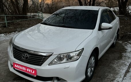 Toyota Camry, 2014 год, 1 600 000 рублей, 2 фотография