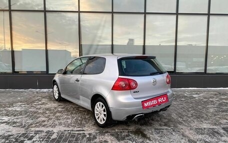 Volkswagen Golf V, 2004 год, 470 000 рублей, 3 фотография