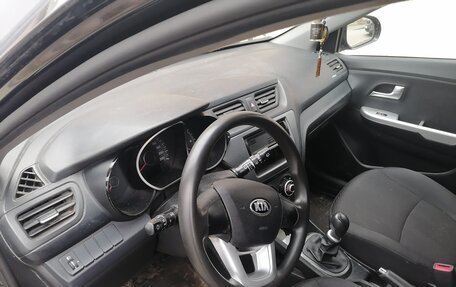 KIA Rio III рестайлинг, 2014 год, 750 000 рублей, 4 фотография