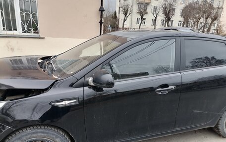 KIA Rio III рестайлинг, 2014 год, 750 000 рублей, 2 фотография