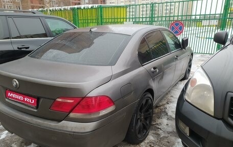 BMW 7 серия, 2002 год, 550 000 рублей, 1 фотография