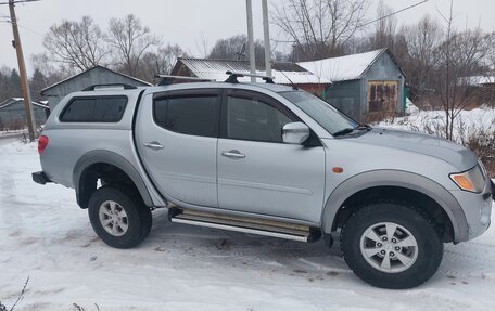 Mitsubishi L200 IV рестайлинг, 2008 год, 1 800 000 рублей, 3 фотография