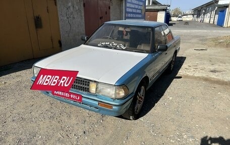 Toyota Crown, 1987 год, 280 000 рублей, 1 фотография