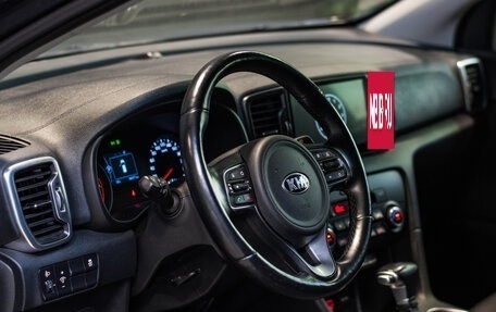 KIA Sportage IV рестайлинг, 2018 год, 2 235 000 рублей, 10 фотография