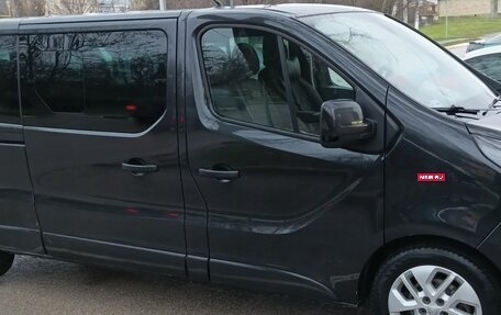 Opel Vivaro B, 2017 год, 2 000 000 рублей, 3 фотография