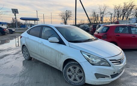 Hyundai Solaris II рестайлинг, 2016 год, 750 000 рублей, 2 фотография