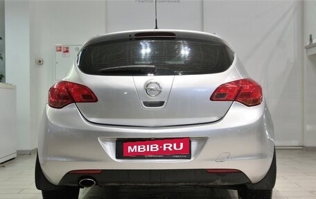 Opel Astra J, 2011 год, 593 000 рублей, 4 фотография